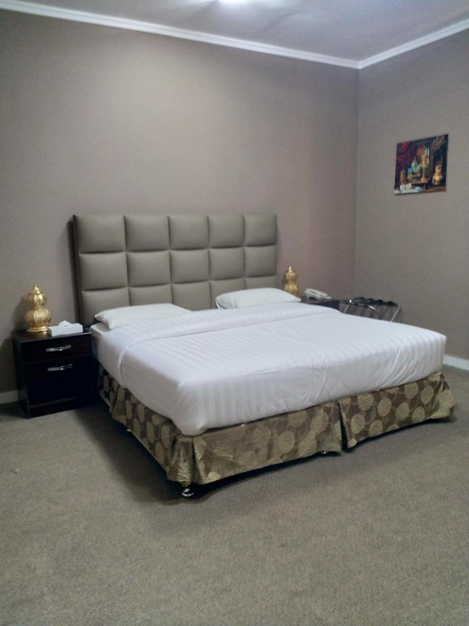 Jimi Plaza Furnished * Al Buraimi
