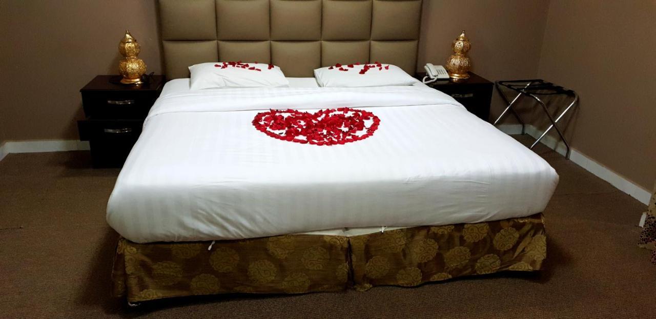 Jimi Plaza Furnished